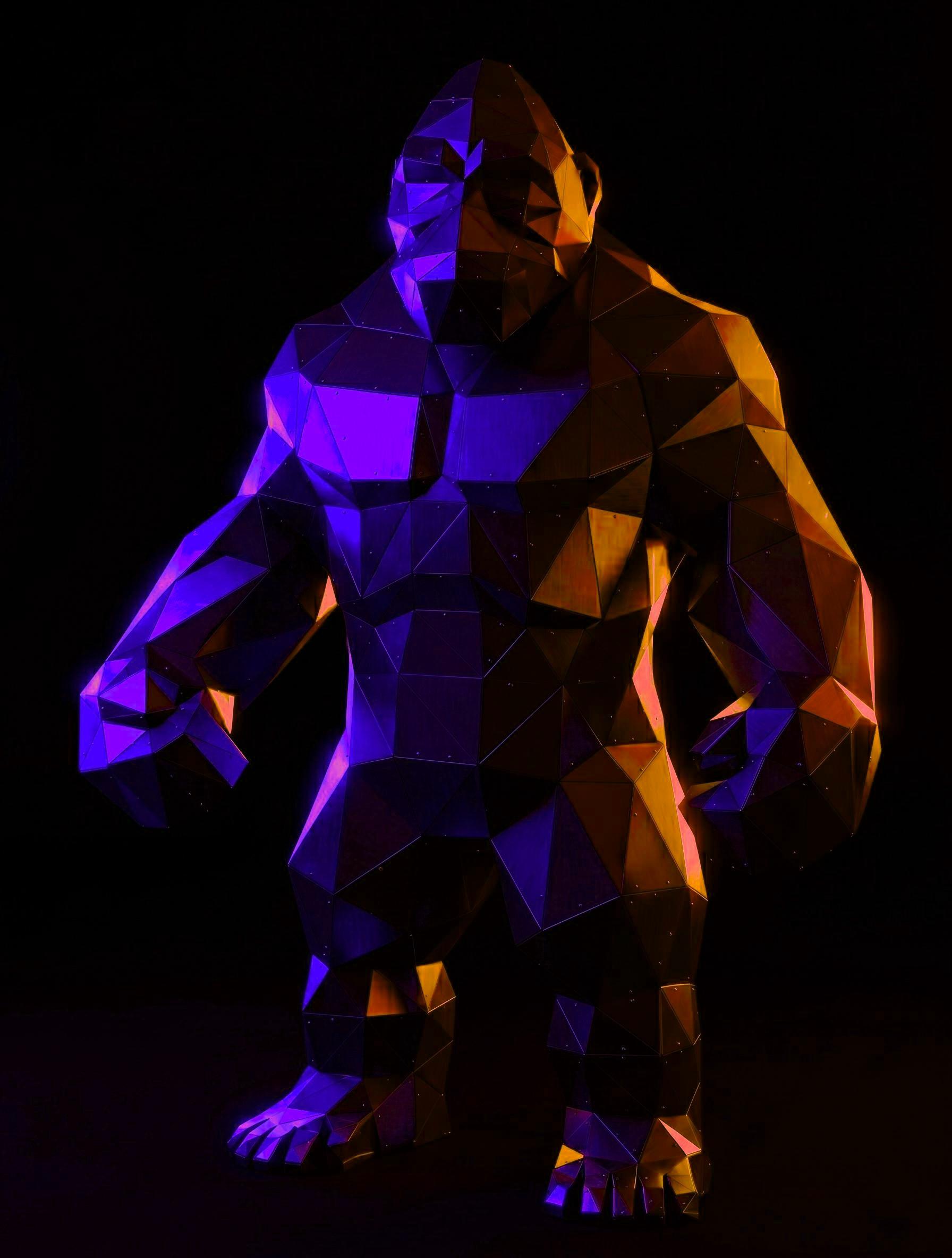 Goril Low Poly Metal Heykel - Işık 3